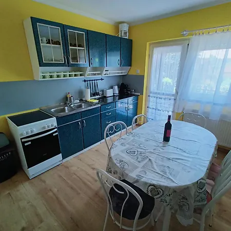 Amri * Balatonföldvár